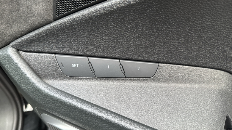 Audi E-Tron 300kW 55 Quattro 95kWh Launch Edition 5dr Auto Electric Estate